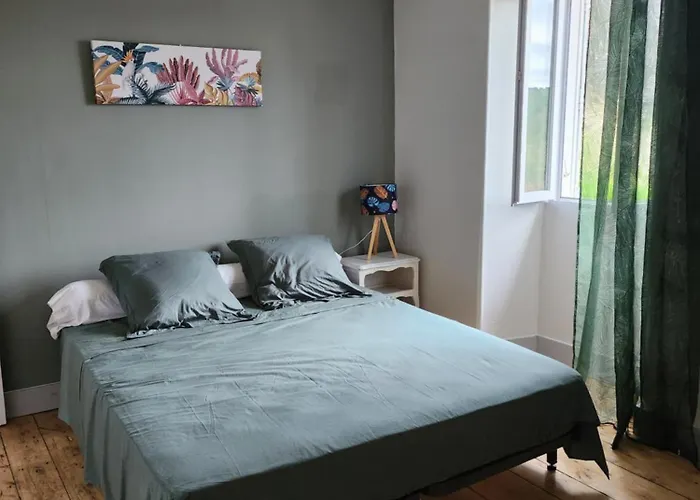 La Maison De Léna Сasa de vacaciones La Bachellerie